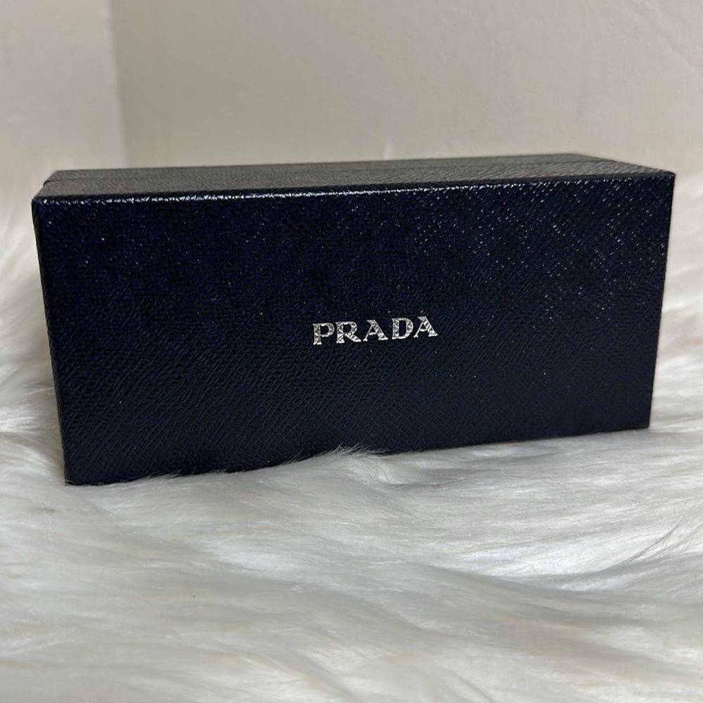 💯 Authentic Prada Sunglasses🍀 - Picture 14 of 14